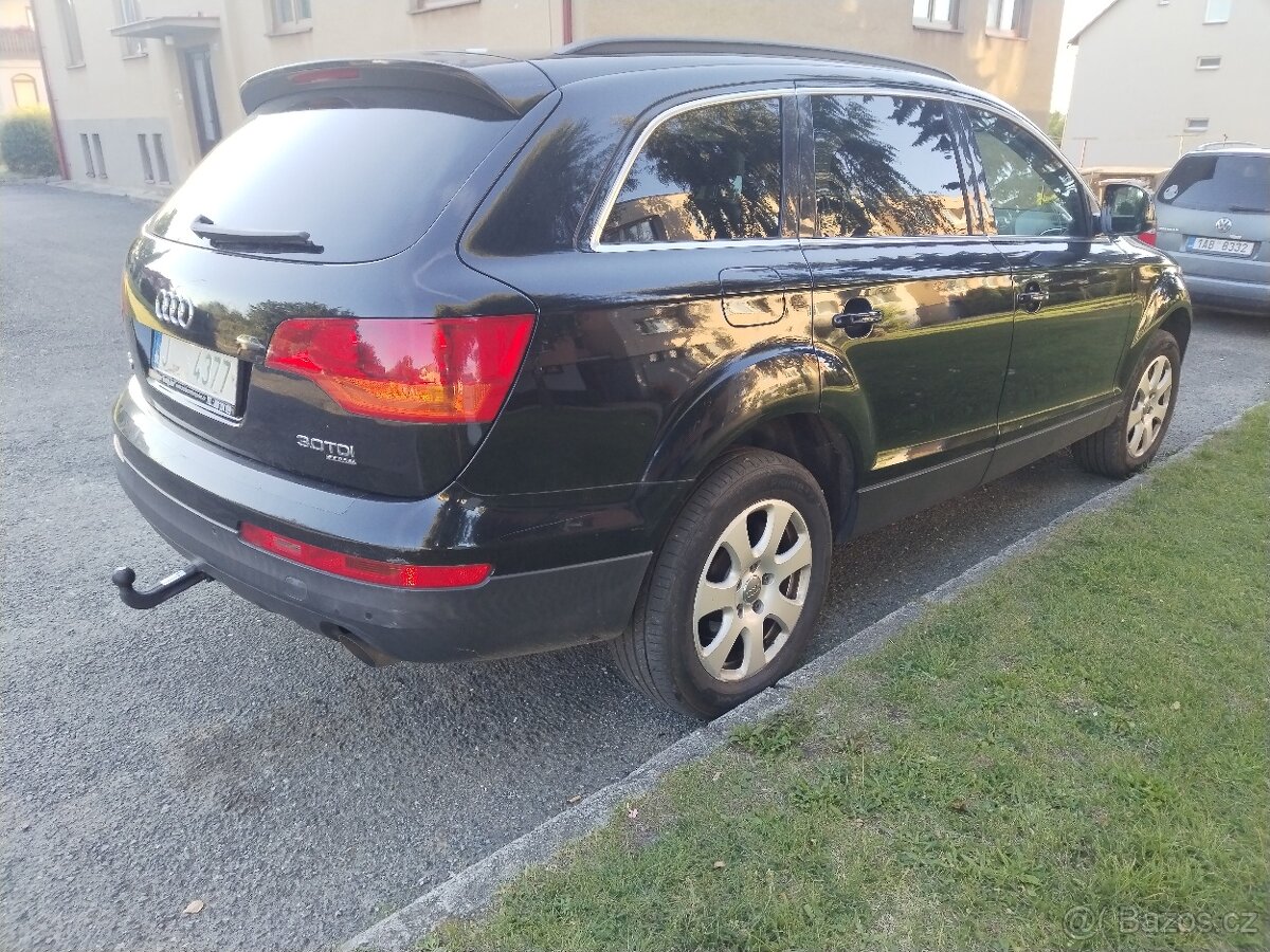 Q7 3,0 TDI - 5