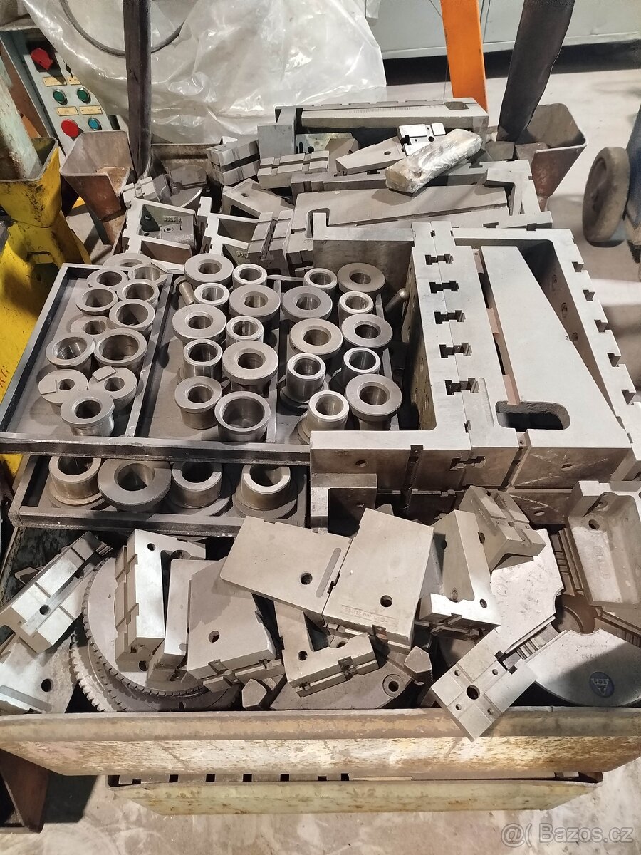 UPÍNACÍ PŘÍPRAVKY - 5