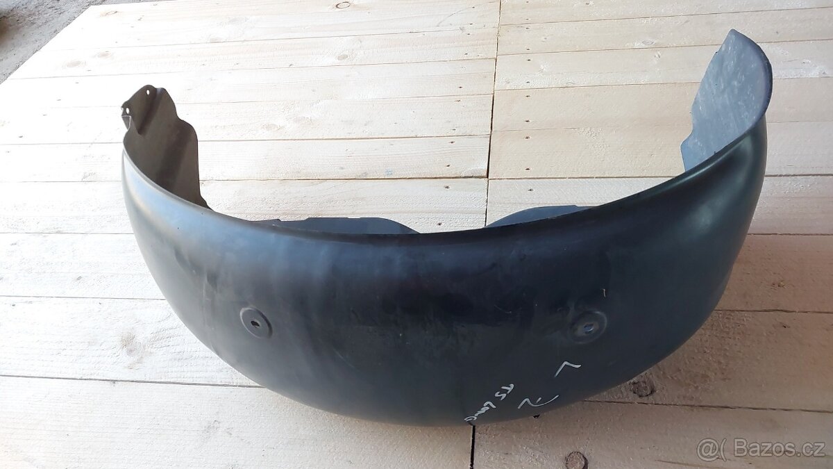 VW Transporter T5 – PODBĚHY PLASTOVÉ - 5