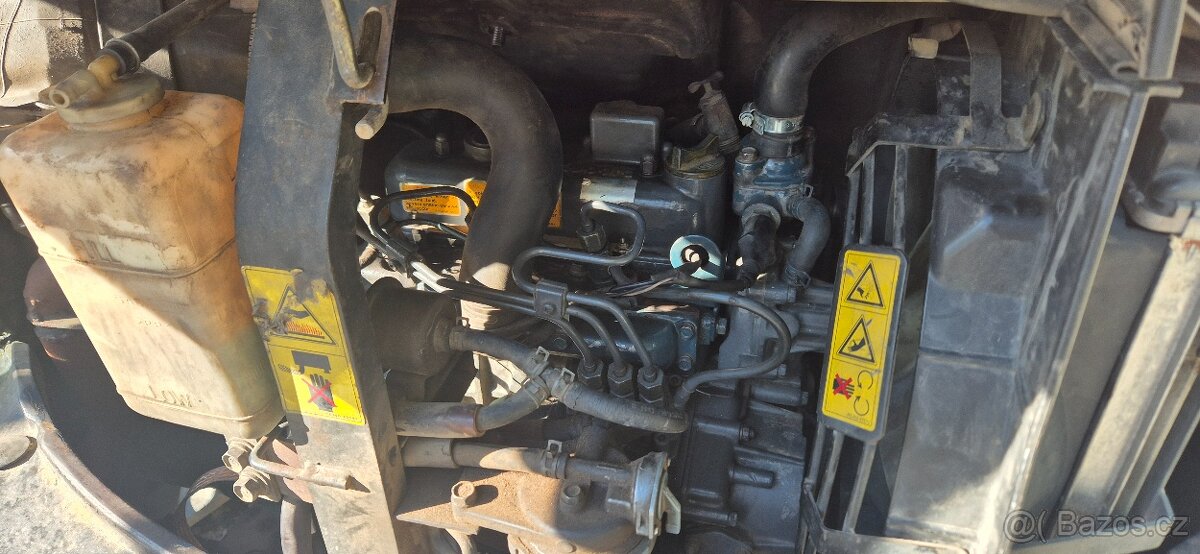 Minibagr kubota u25-3 - 5