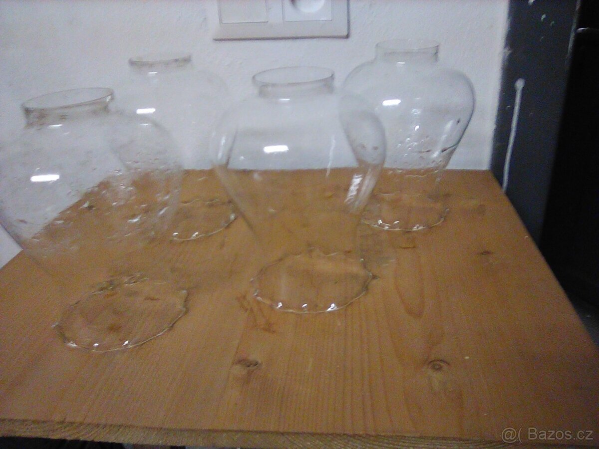 PRODÁM SKLENĚNÁ STÍNIDLA NA LUSTRY - 5