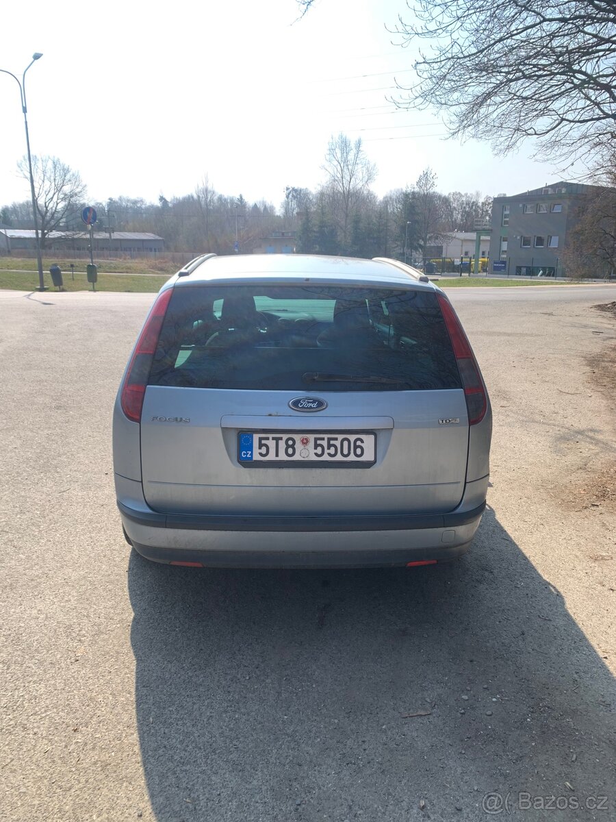 Ford Focus 2 1.6 TDCI 80kw - 5