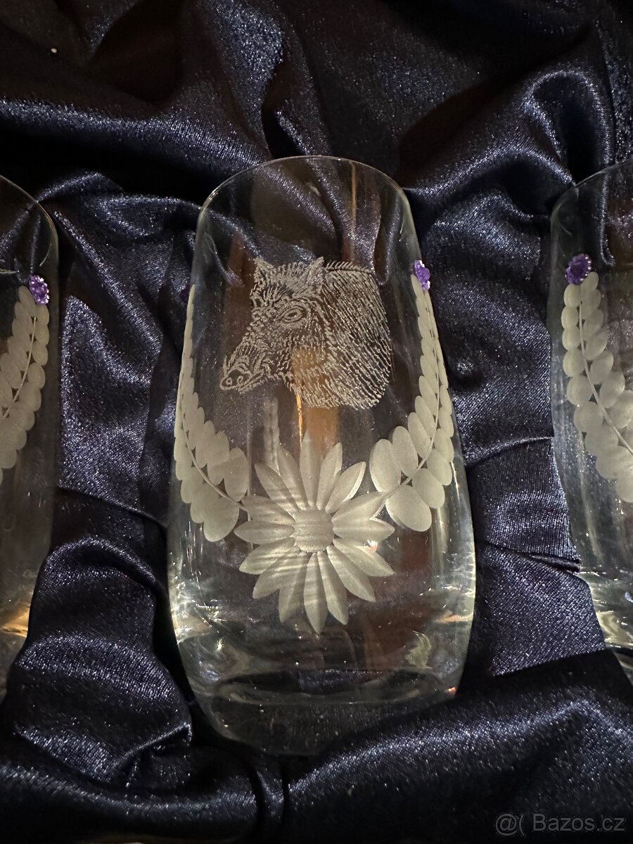 Dárková sada sklenic a láhve s broušeným motivem divoké zvěř - 5