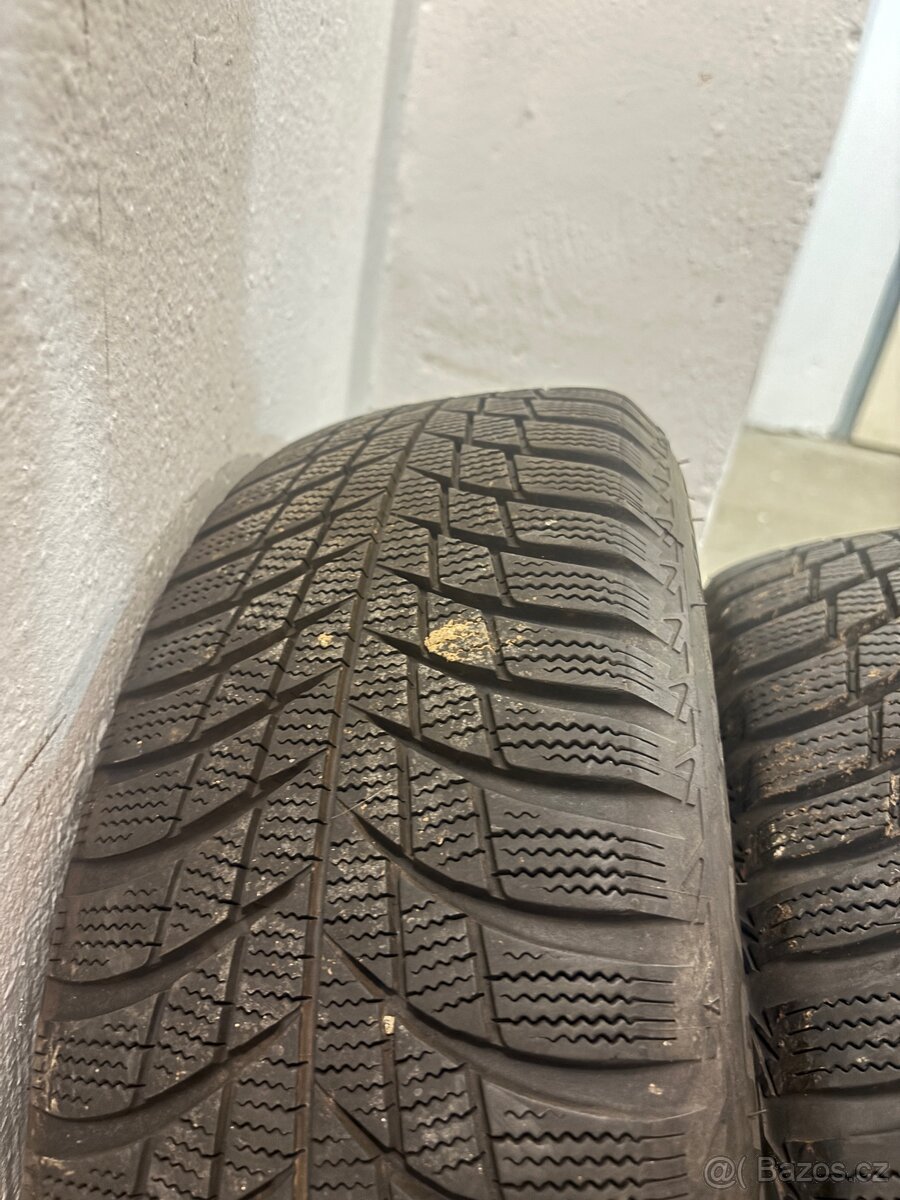 Zimní pneumatiky všechny 3 za 900KČ - 5