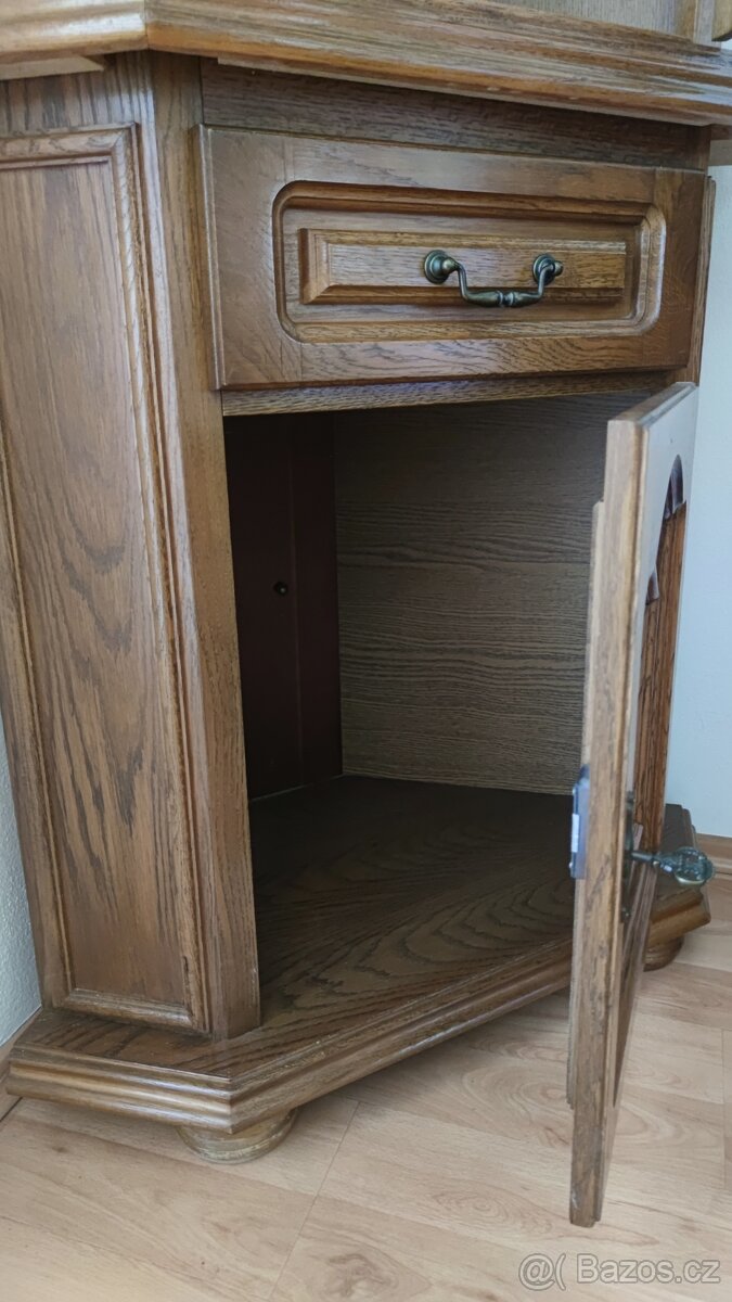 Rohová skříň + komoda - 5