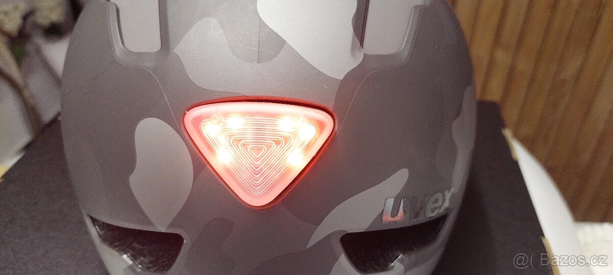 Přilba UVEX na freestyle sporty, - 5