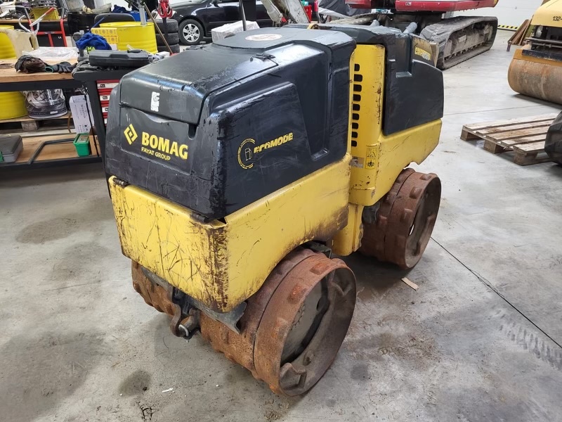 Vibracni valec bomag - 5