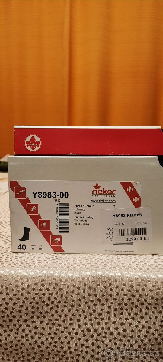 Kožené černé polokozačky Rieker vel.40 - 5