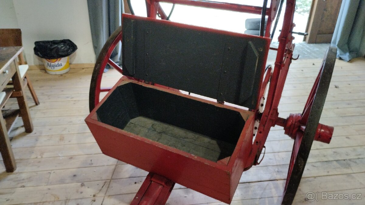 Hasičský hadicový naviják - 5