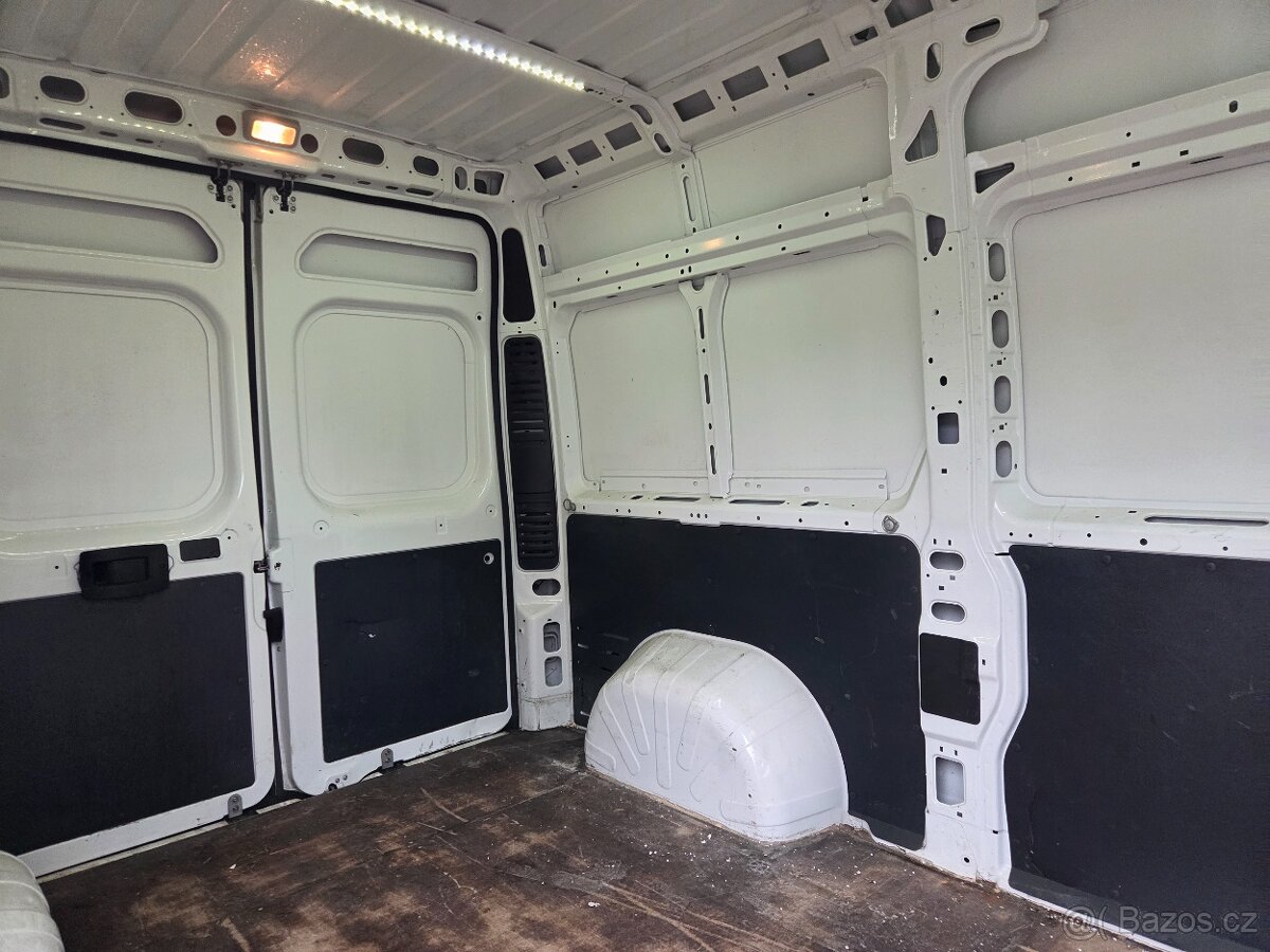 Peugeot Boxer 2,0 HDI 96 kW, r.v. 2017 - 5