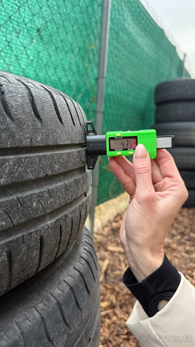 02 – 4x108 195/65 R15 Michelin DOT 0812 letní - 5