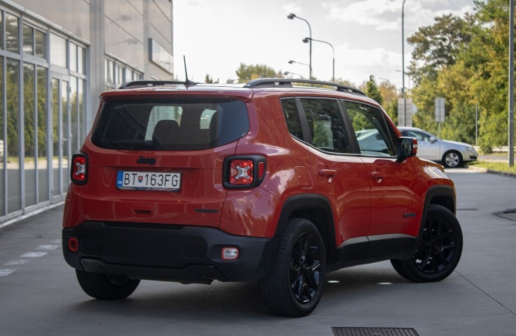Jeep Renegade 1.0 GSE Night Eagle - 5