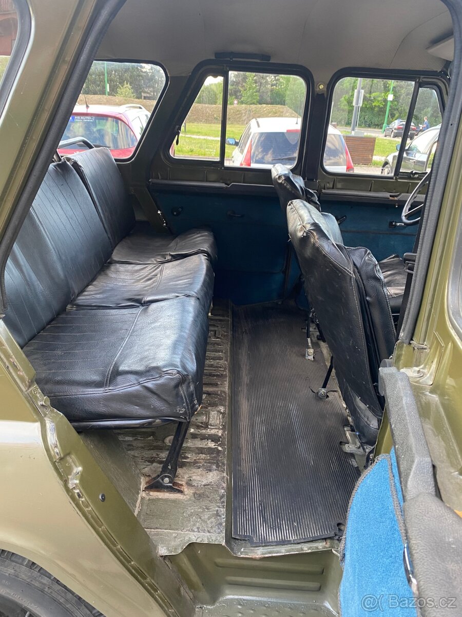 UAZ 469 BI - 5