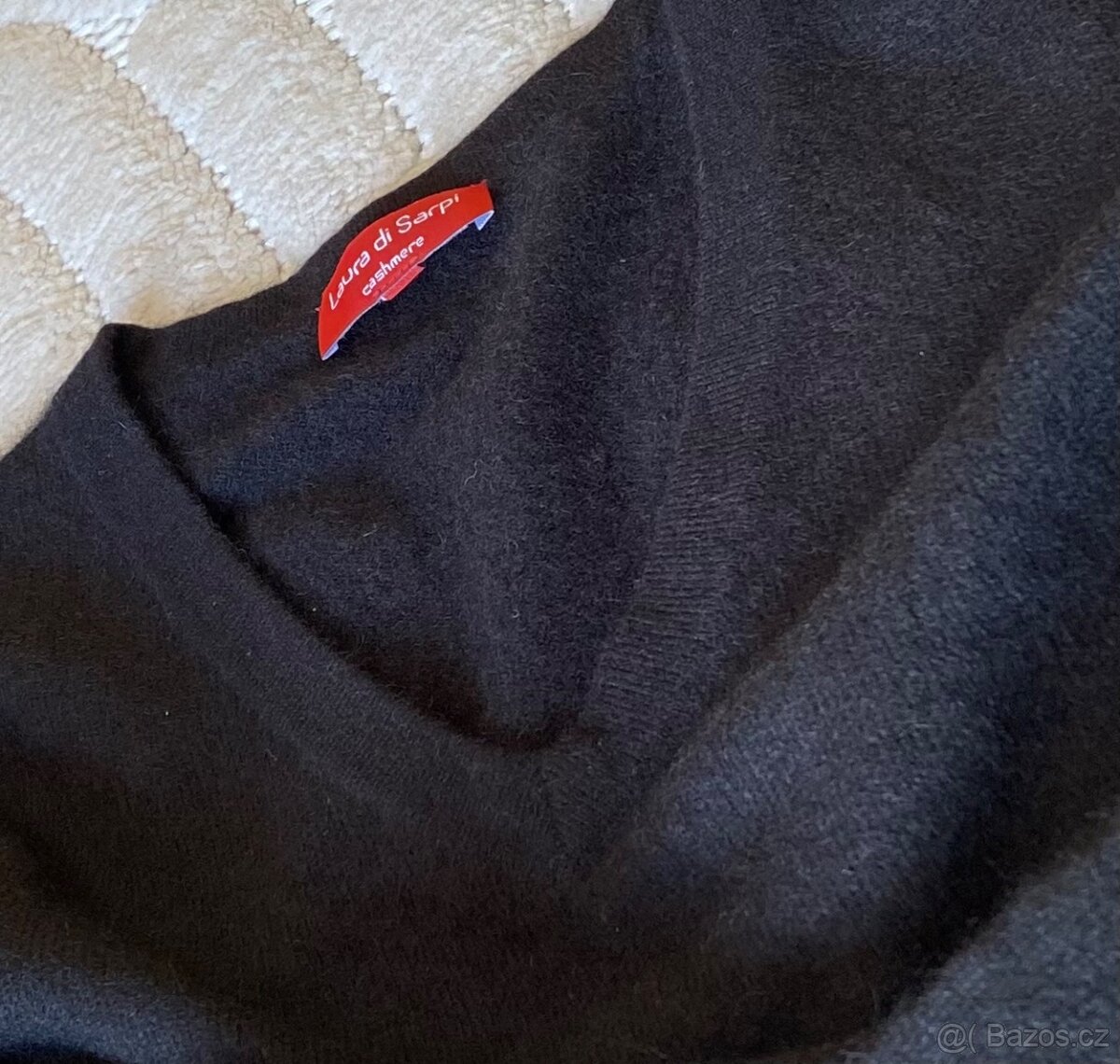 100% kašmír, Kašmírový svetr dámský - 5