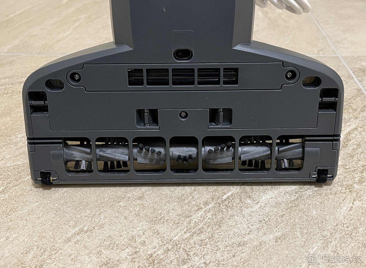 Ruční vysavač - 5