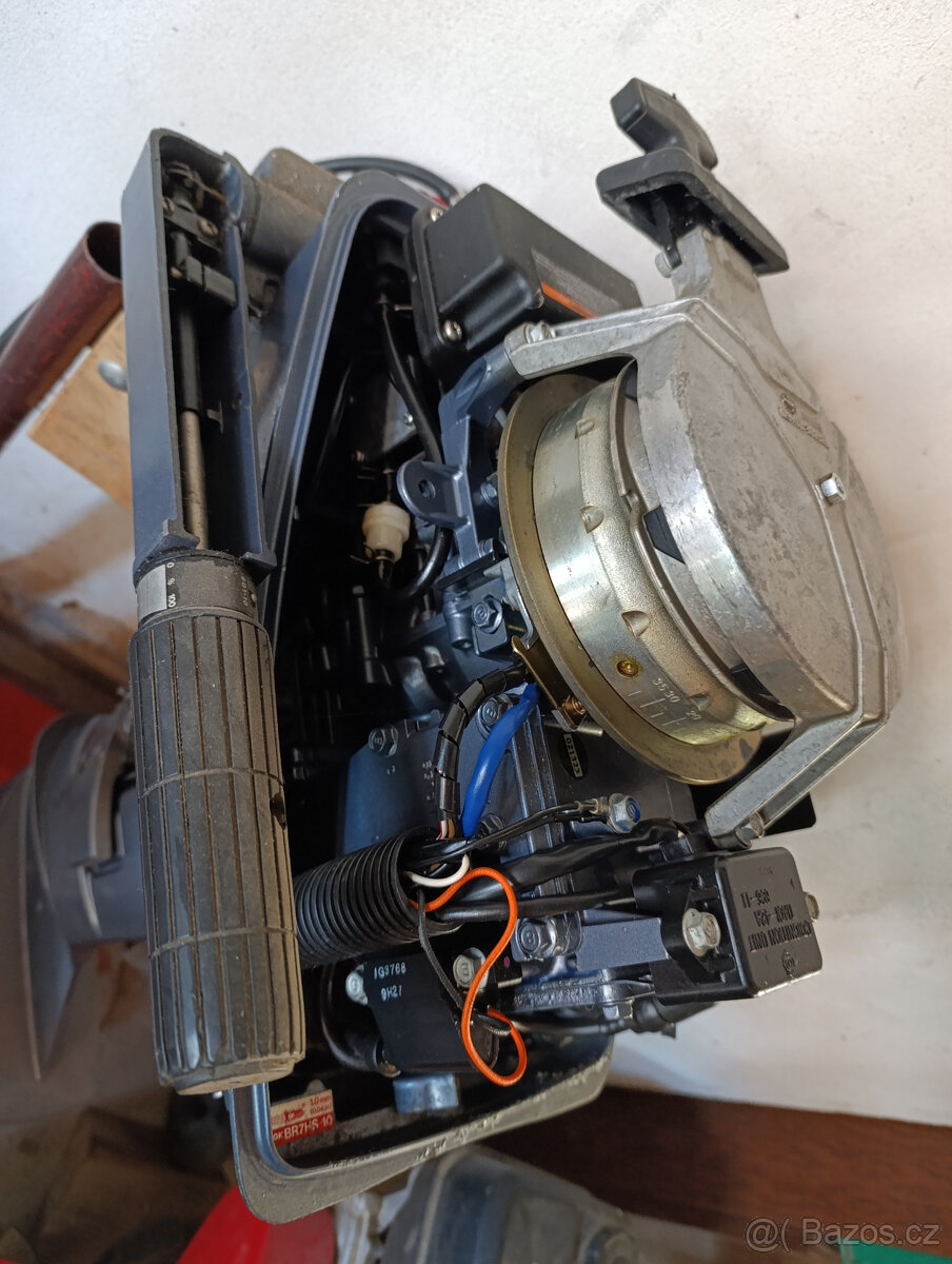 Člun Quicksilver Airdeck 320+ Yamaha 8HP 2T sleva - 5