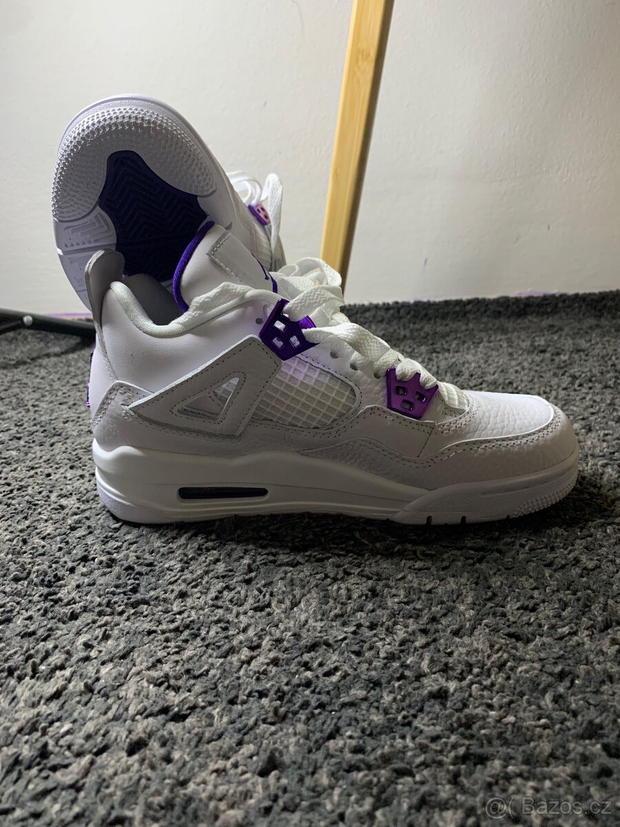 Nike Jordan 4 Retro Purple - 5