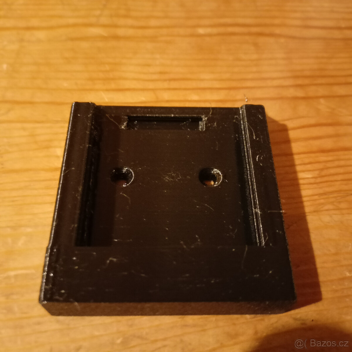 Držák na baterie Hecht - 5