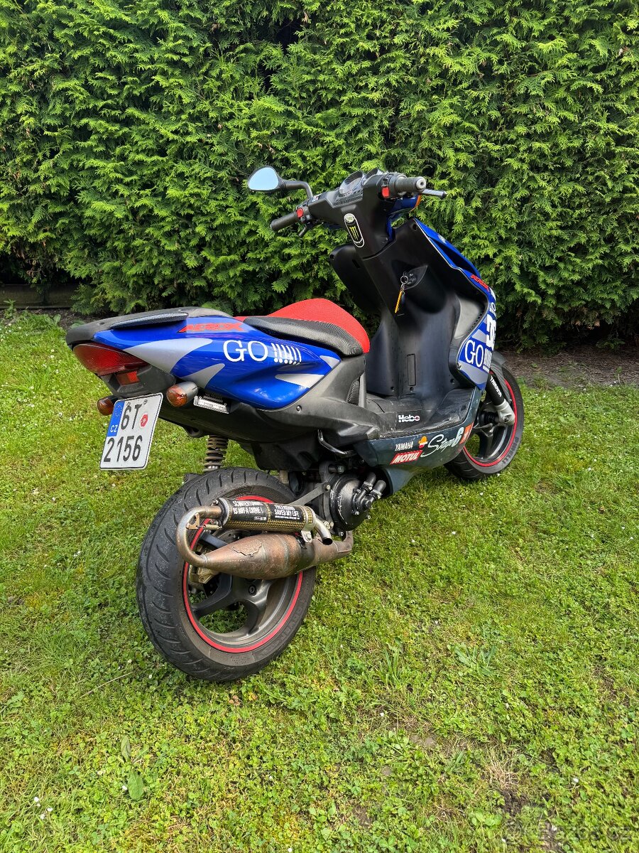 Yamaha aerox 50 - 5
