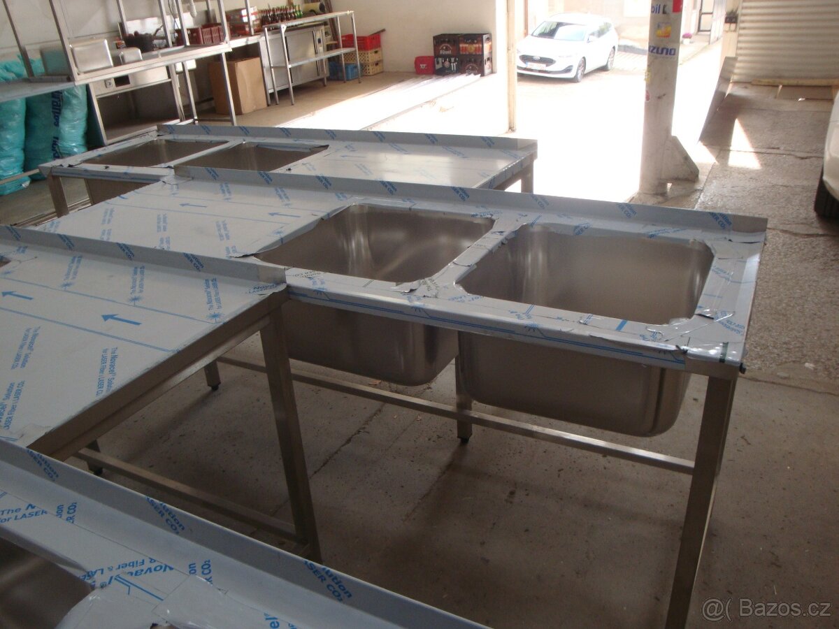 Nerezový stůl - 5