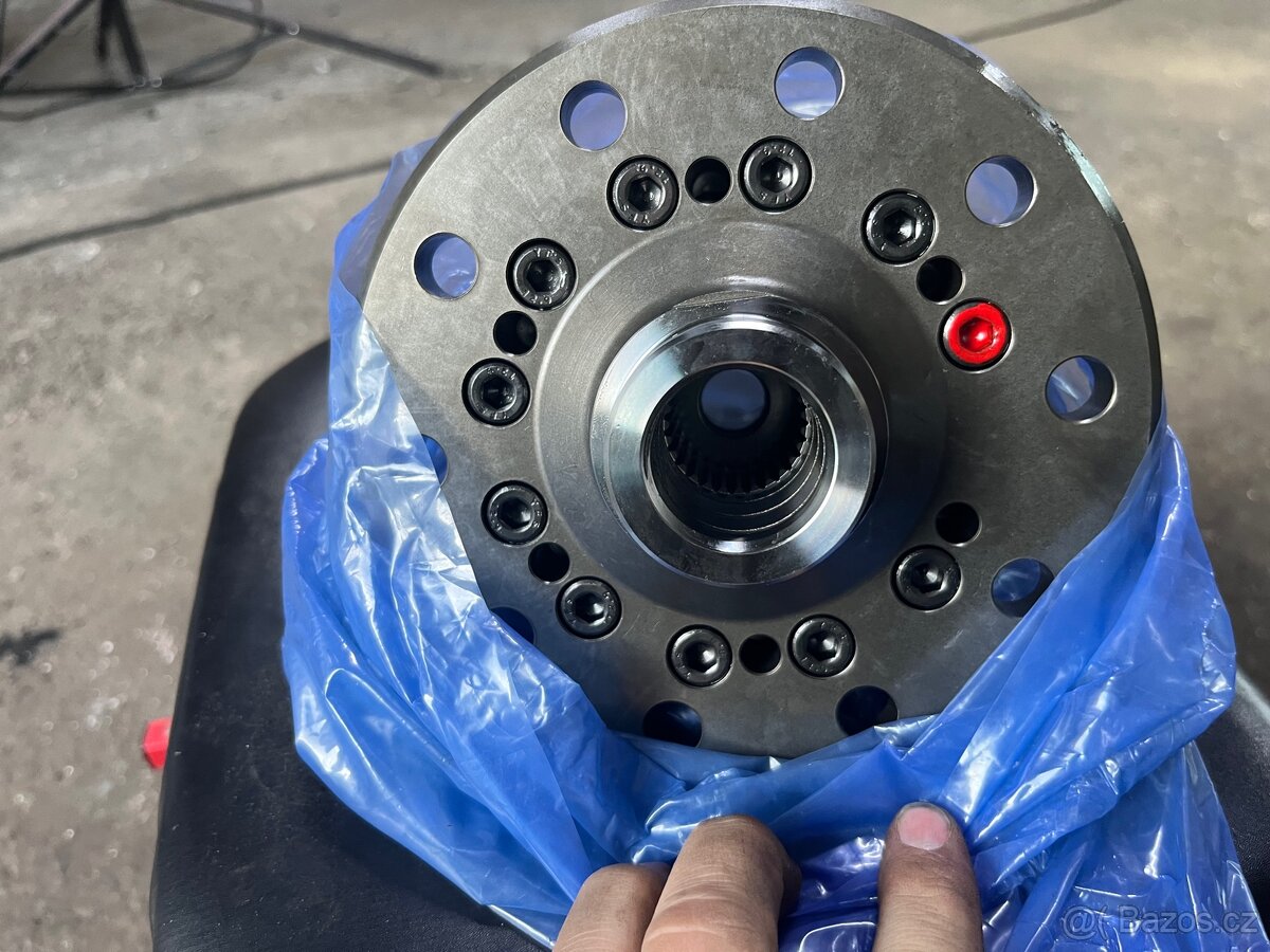 Samosvorný diferenciál pro BMW Blackline - 5