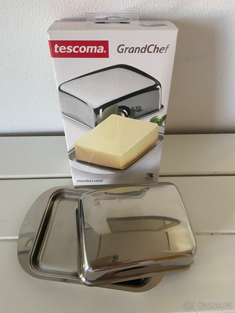 Sítko, odšťavňovač, formičky, máslenka - 5