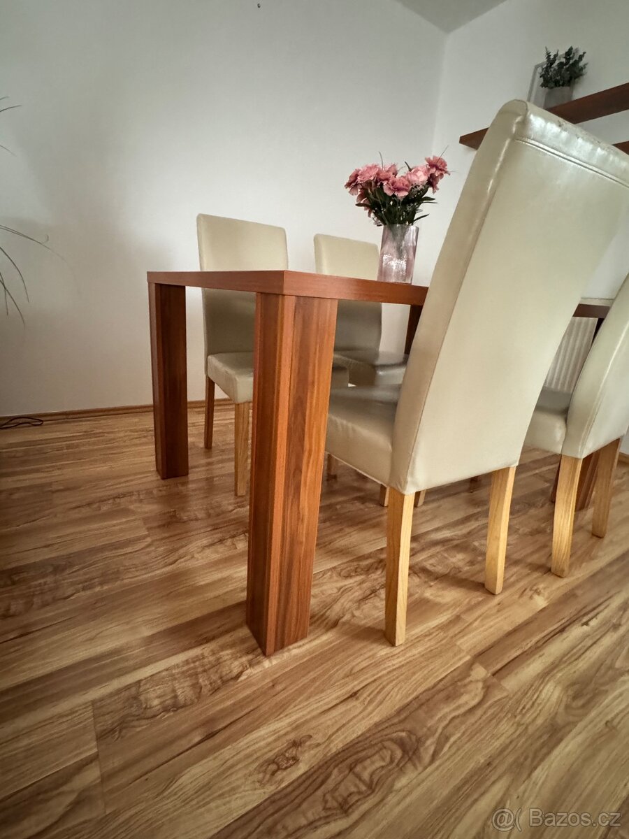 Kuchyne + jídelna a obývák - 5