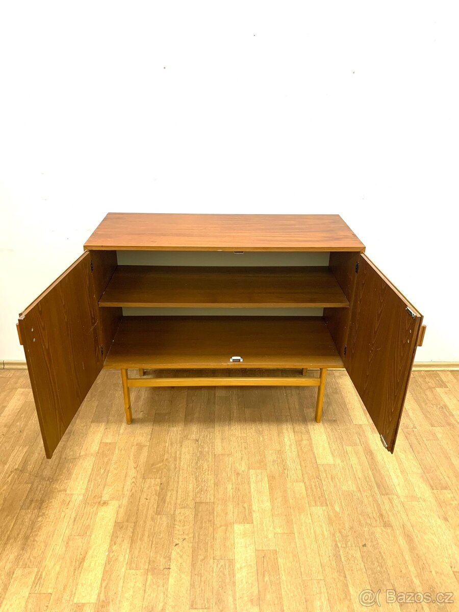 KOMODA DŘEVOTVAR RETRO 70. léta - 5
