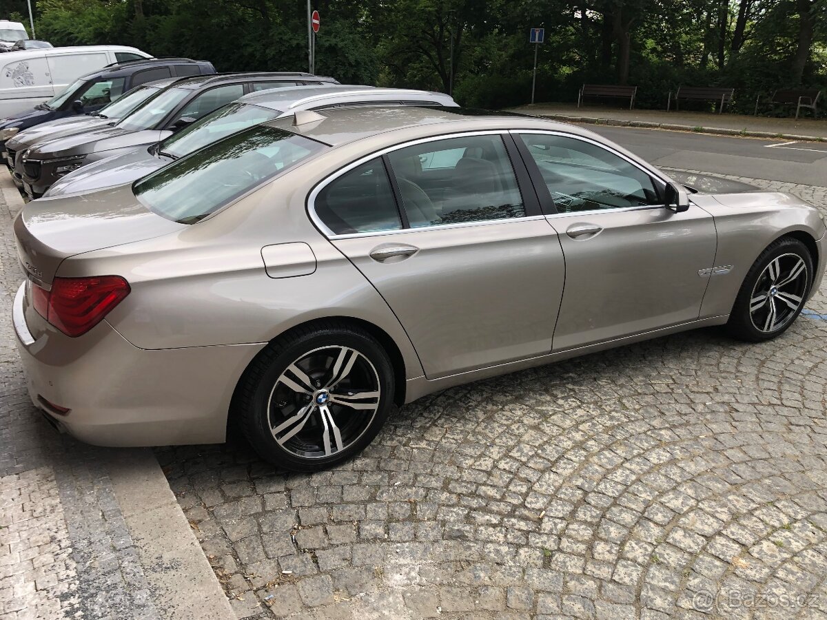 BMW 740d xDrive F01 - 5