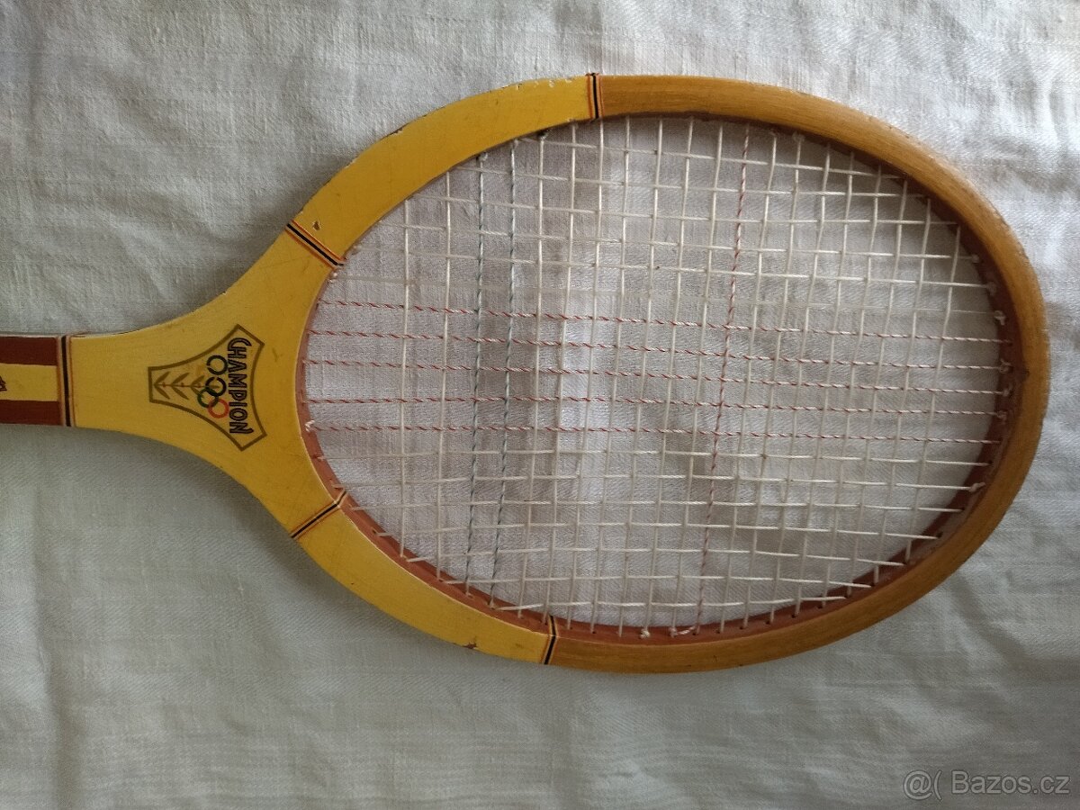 Stará dřevěná tenisová raketa Artis Special Model - 5