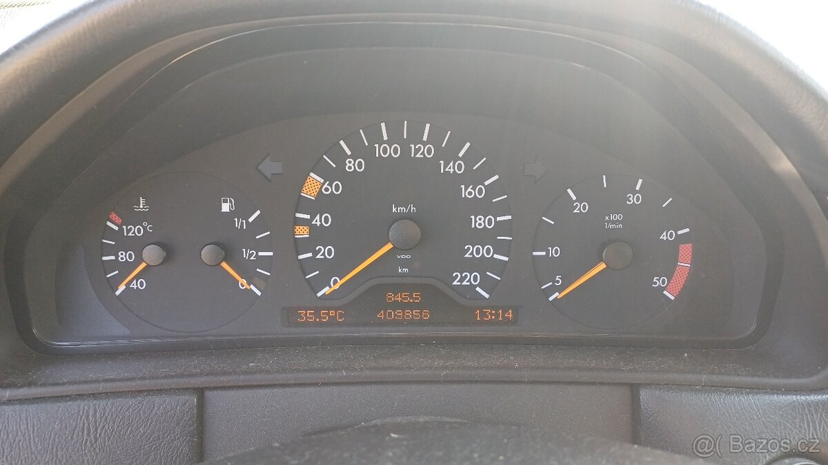 Mercedes W210 290TD - 5