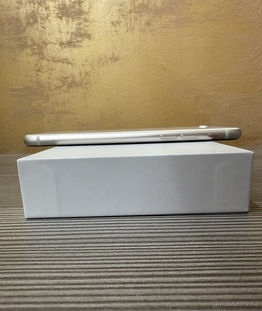 Apple iPhone SE 2022 128GB bílá, TOP stav, baterie 100% - 5