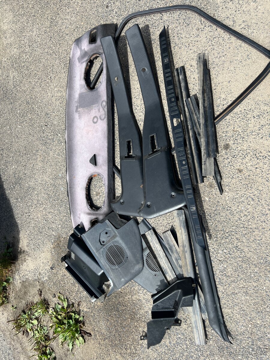 BMW E30 celek/díly - 5