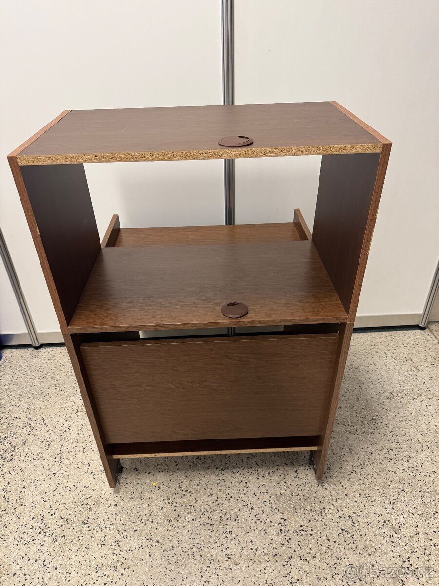 Stolek pro PC a kopírku. - 5