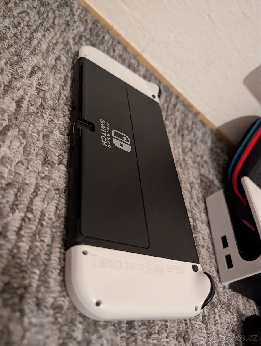 Nintendo Switch Oled Super stav - 5
