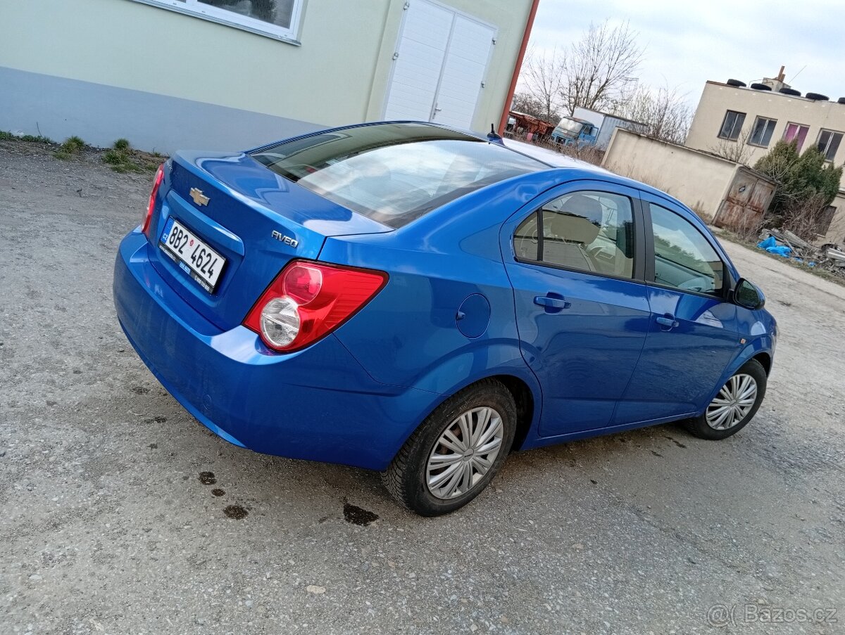Chevrolet aveo T300 rok 2012 - 5