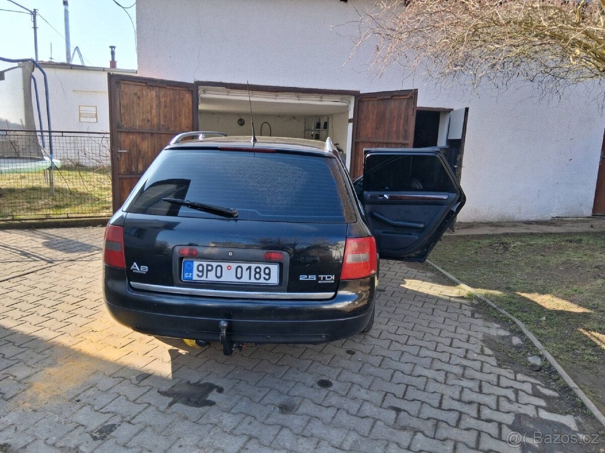 Audi A6 Avant 2.5 TDI quattro, 4x4 - 5