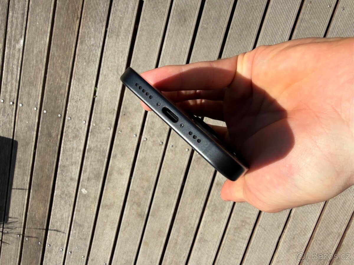 iPhone 15 128 GB - BLACK - 5
