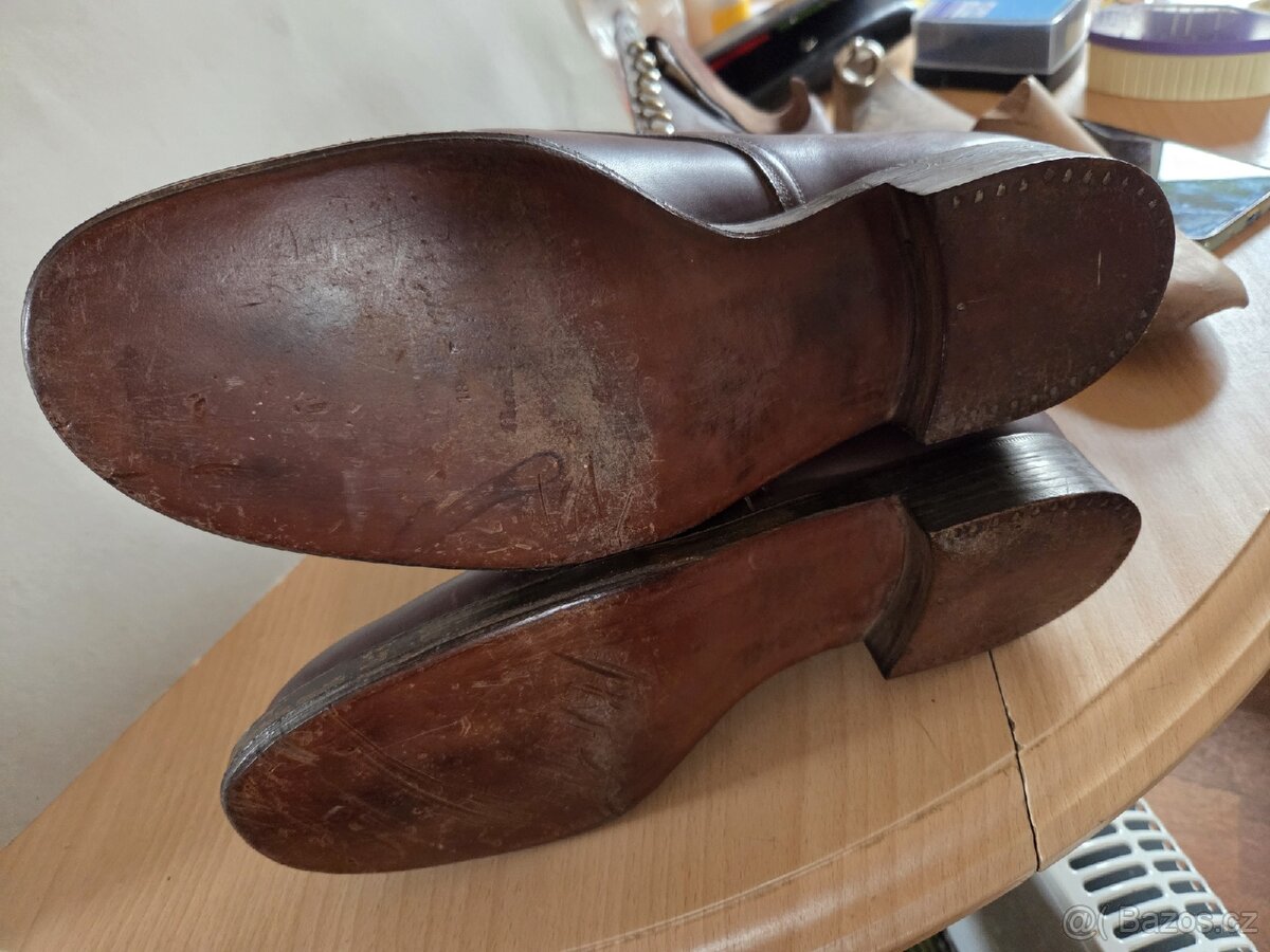 Staré vojenské kožené boty od Bati. - 5