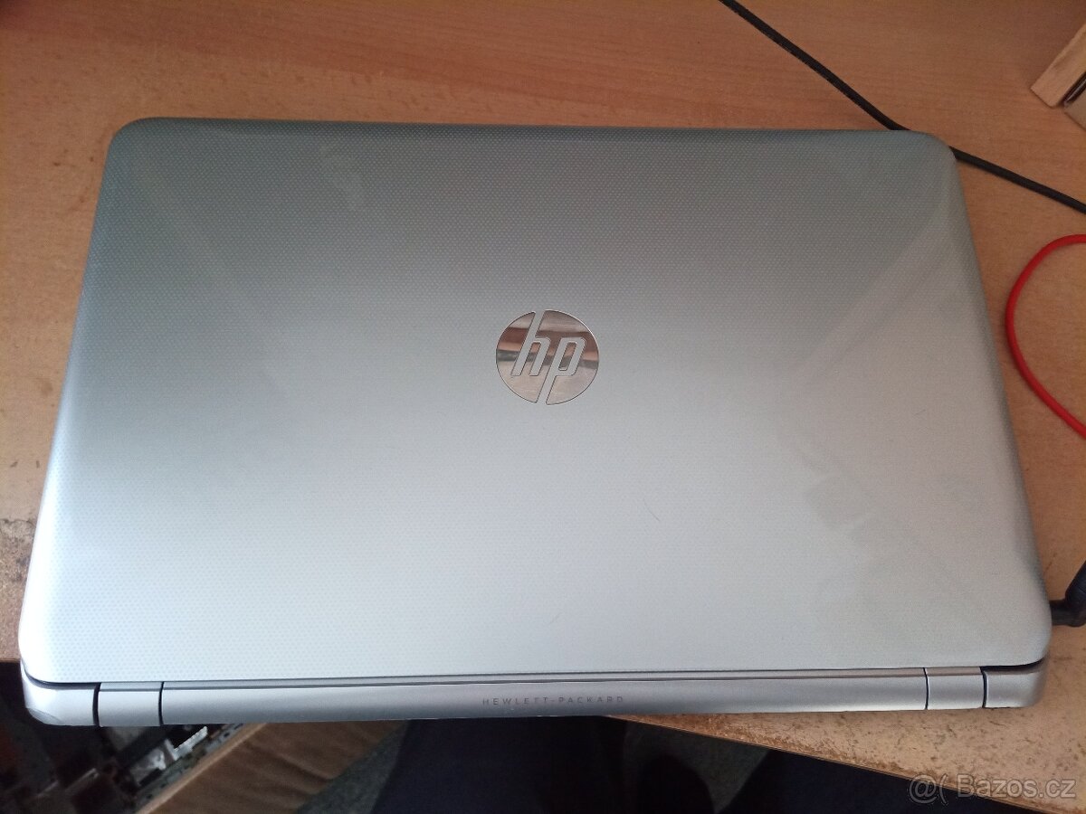 36....HP 15-n050sc - 5