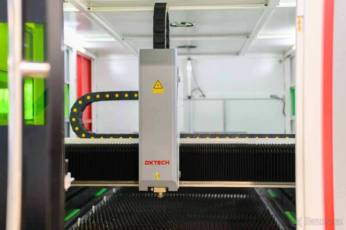 Vláknový CNC laser DX Tech 3000w - 5