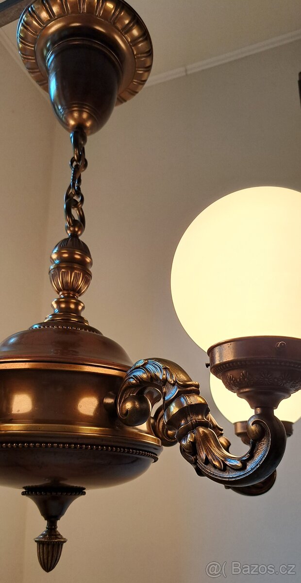 Starožitný velký mosazný lustr, r.v.1920, osvětlení - 5