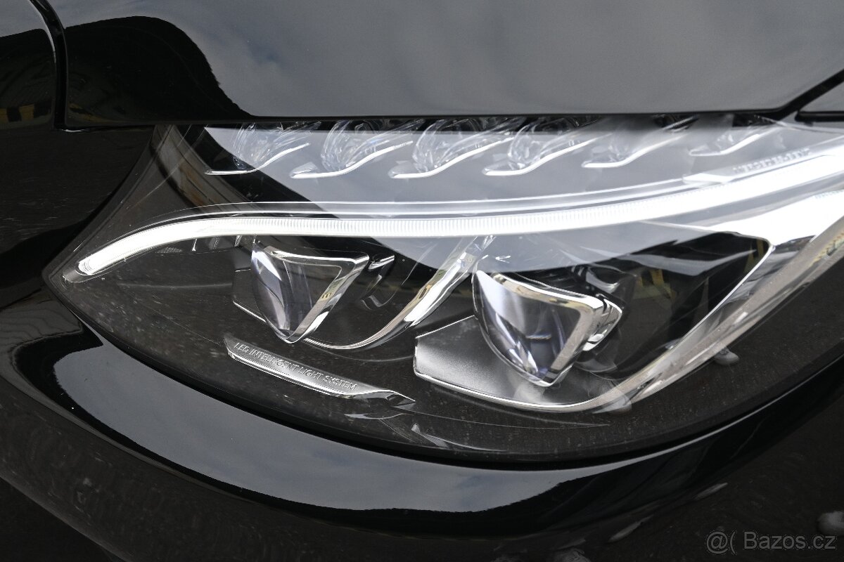 Mercedes-Benz C 250 Coupe AMG Night Edition - 5