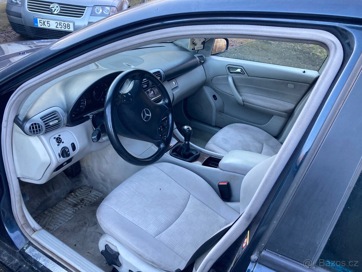 Mercedes w203 c class 220cdi - 5