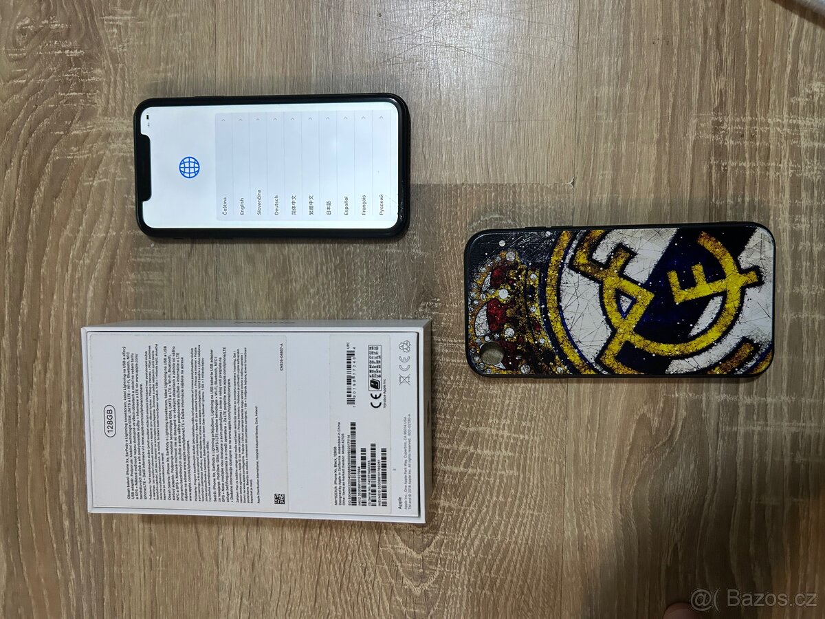Iphone XR 128GB s příslušenstvím - 5