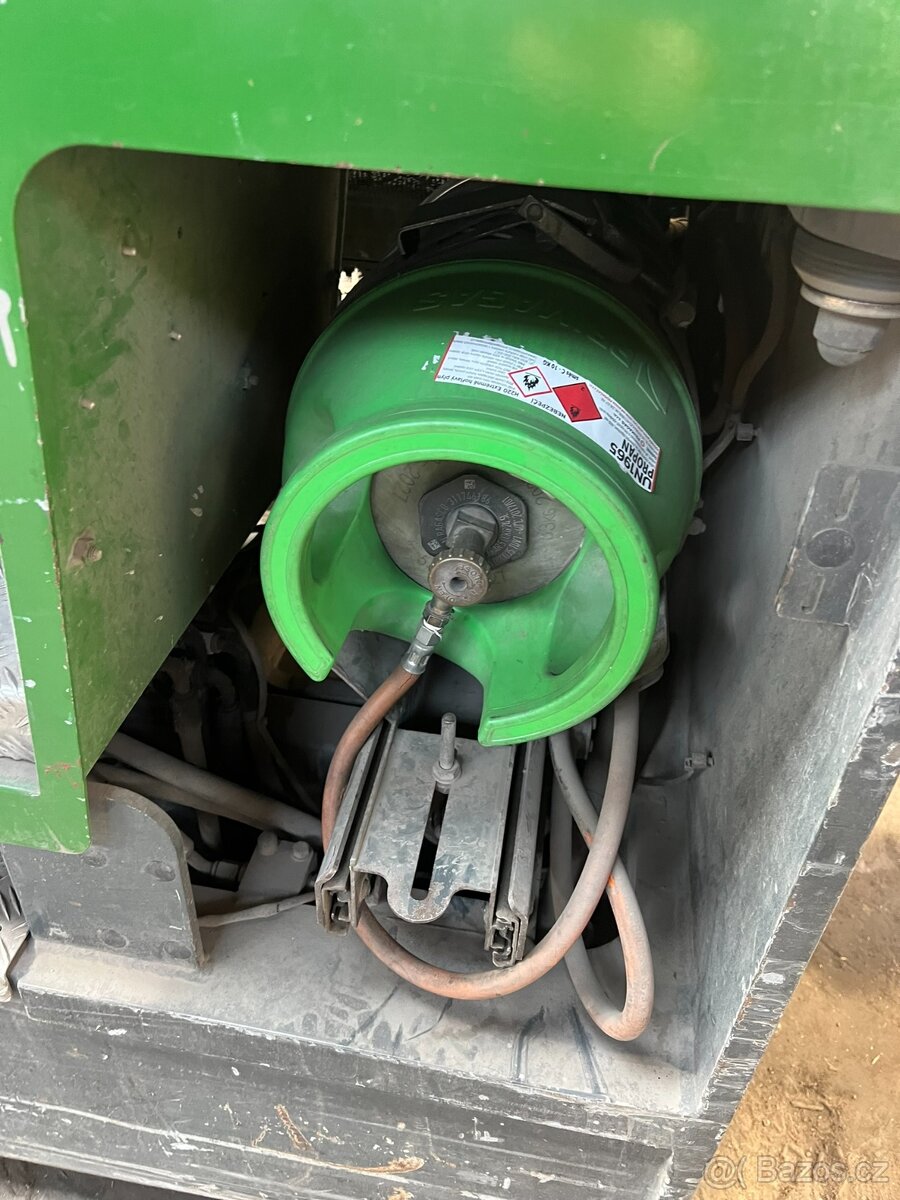 PRODEJ VYSOKOZDVIŽDNÉHO VOZÍKU COMBILIFT C3000 - 5