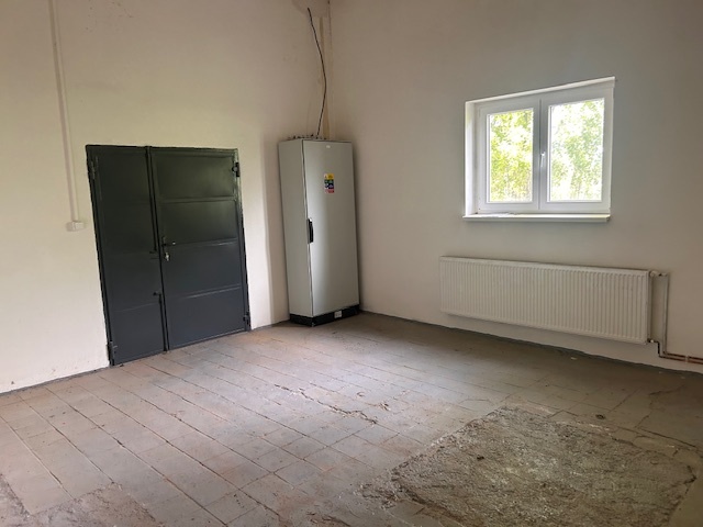 Nebytový prostor sklad výrobní hala - 5