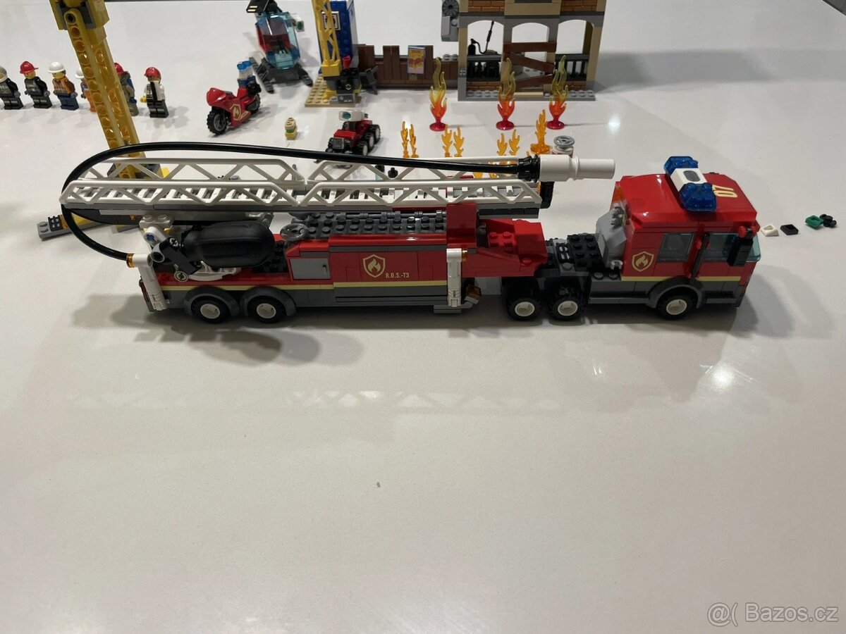 LEGO City 60216 hasičského sboru v centru města, 100% kompl - 5