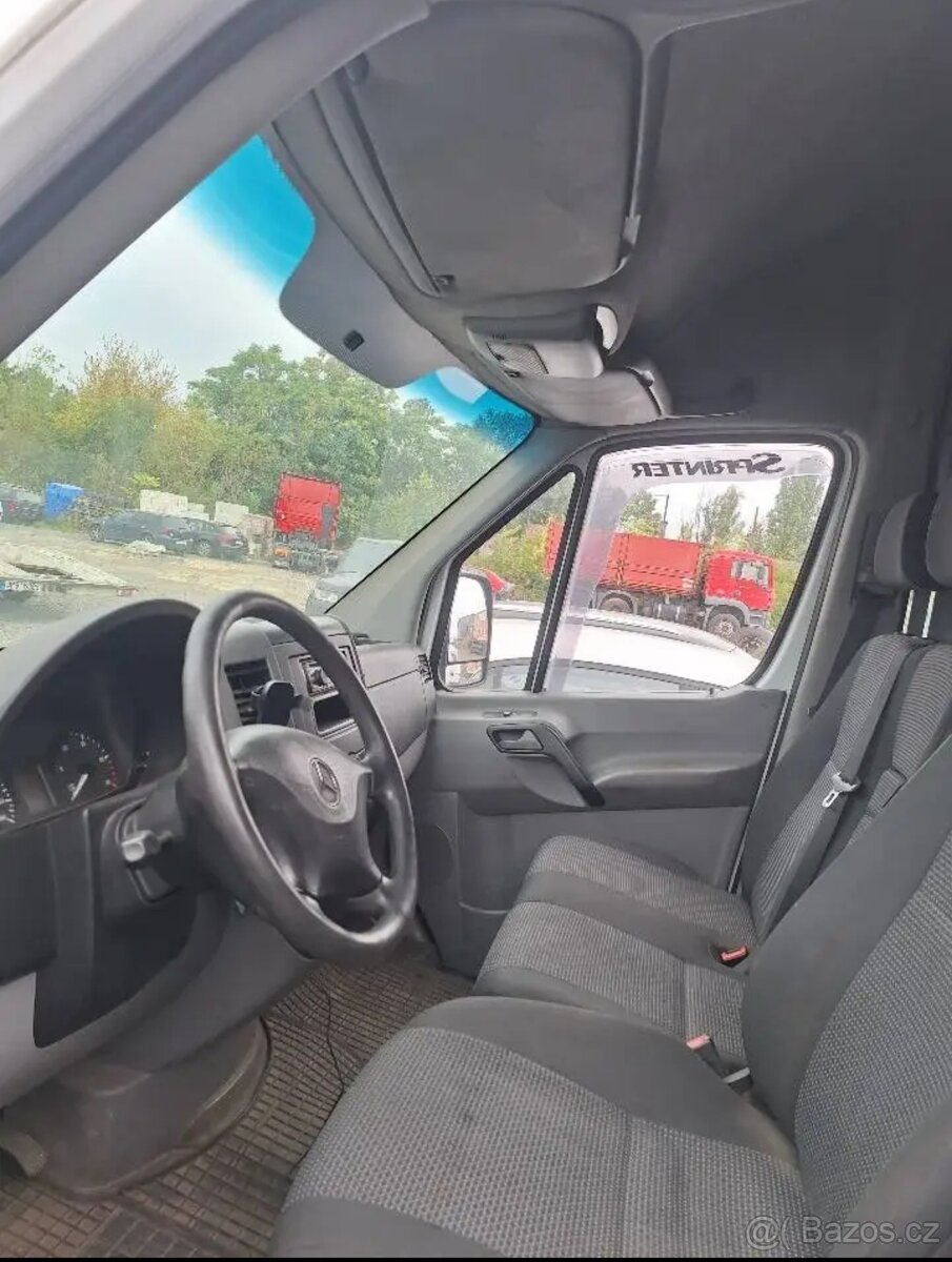 Mercedes sprinter - 5
