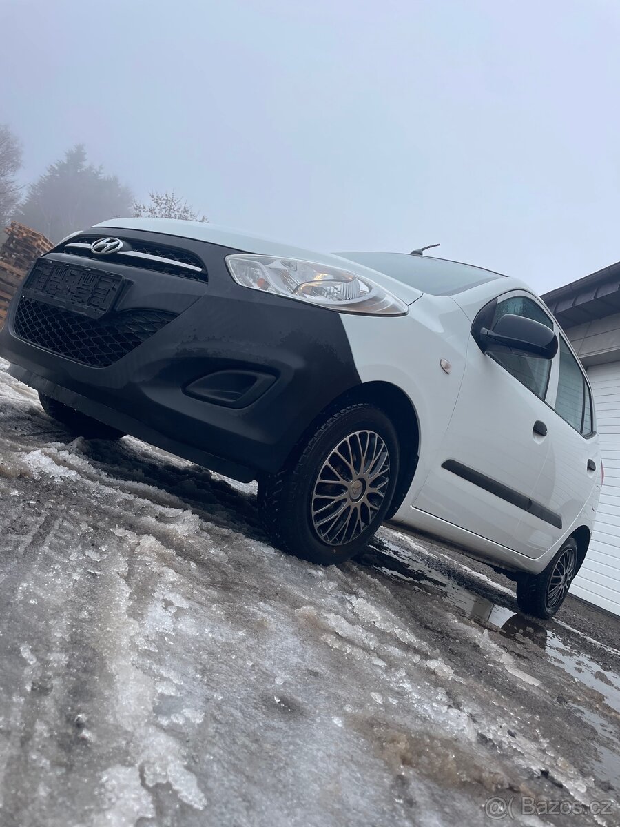 Hyundai i10 1.1 51kW - 5